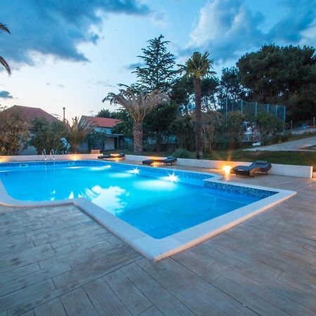Scenic Holiday Home In Bibinje Near Sea 외부 사진