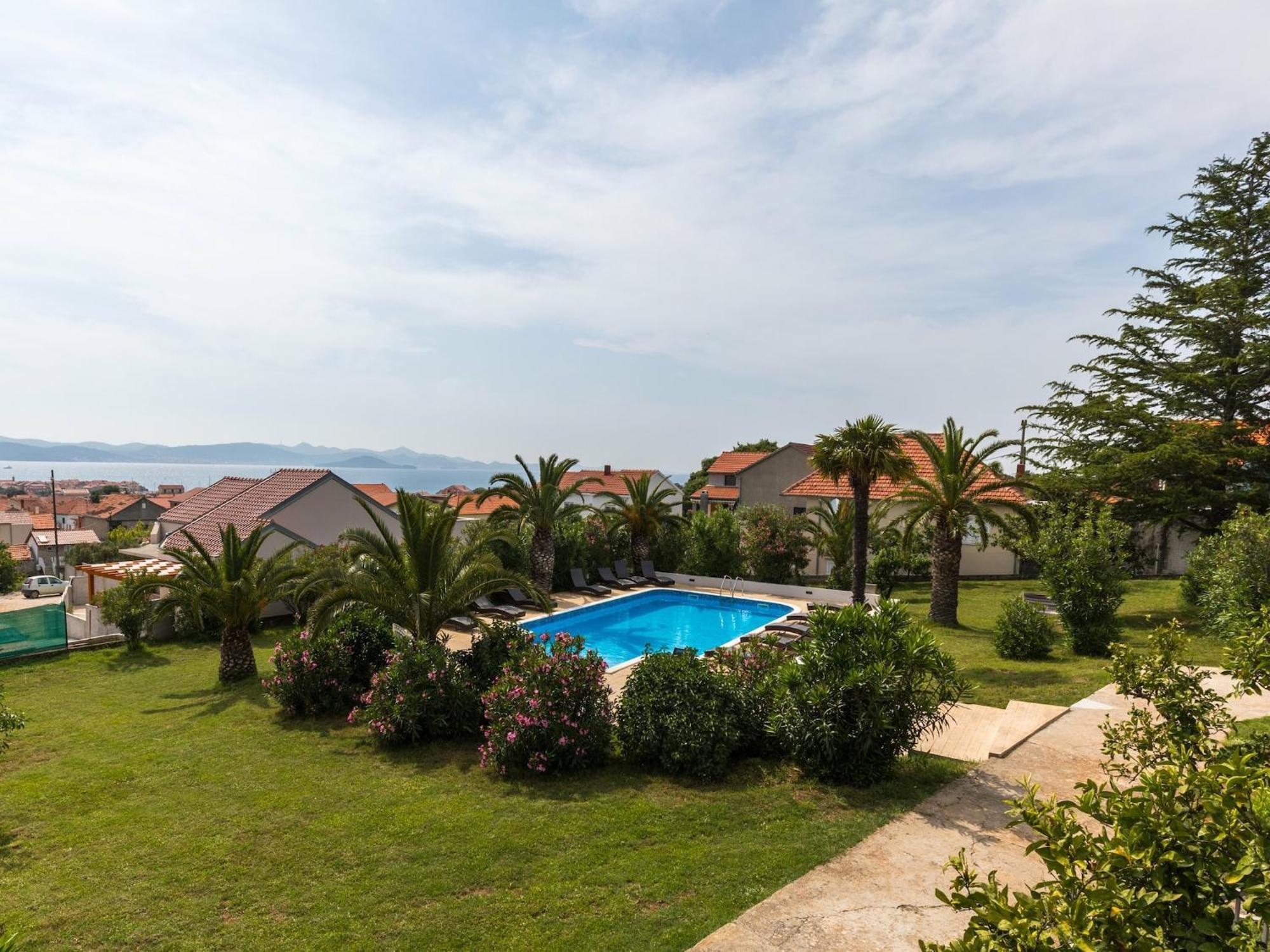 Scenic Holiday Home In Bibinje Near Sea 외부 사진
