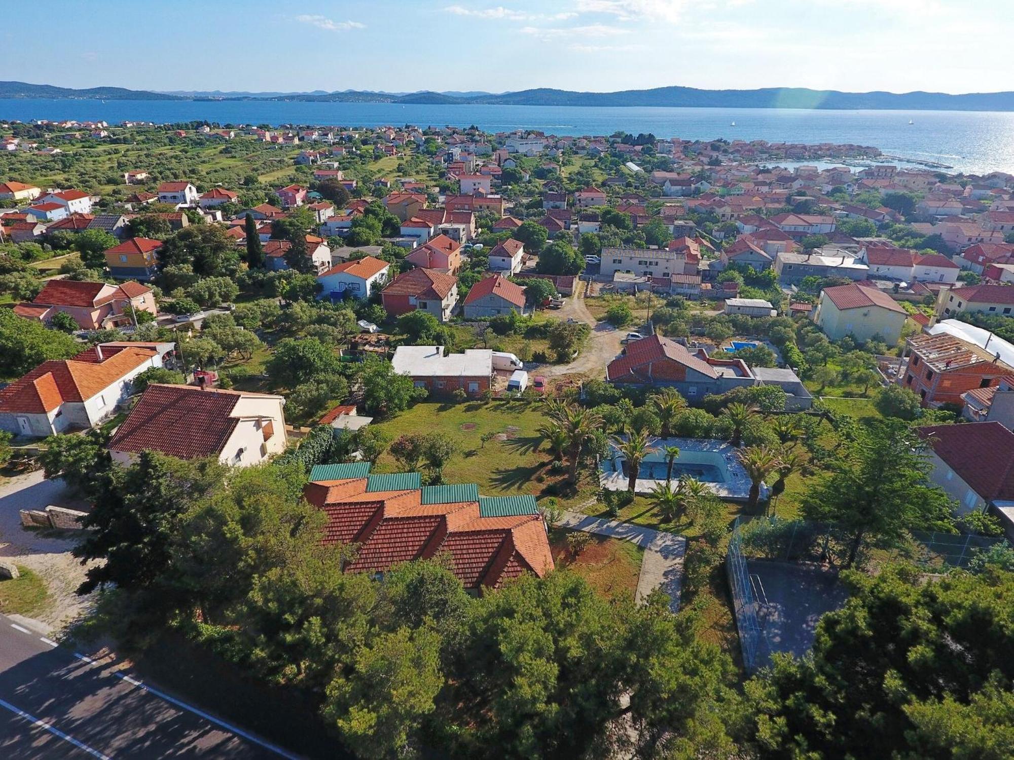 Scenic Holiday Home In Bibinje Near Sea 외부 사진