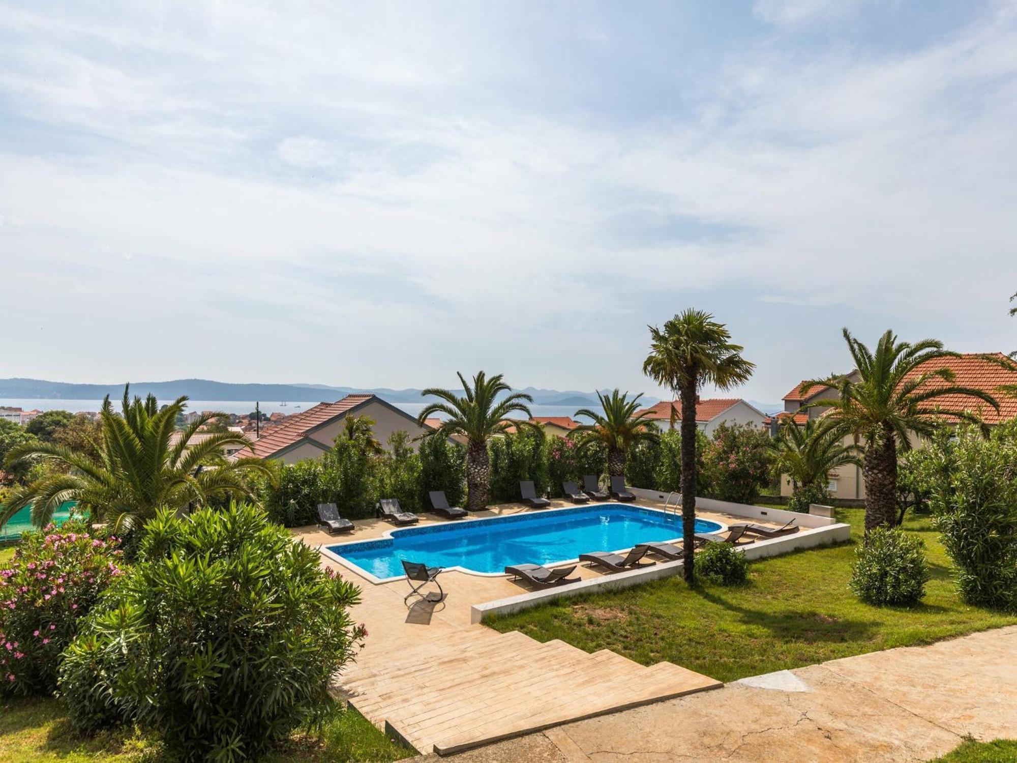 Scenic Holiday Home In Bibinje Near Sea 외부 사진