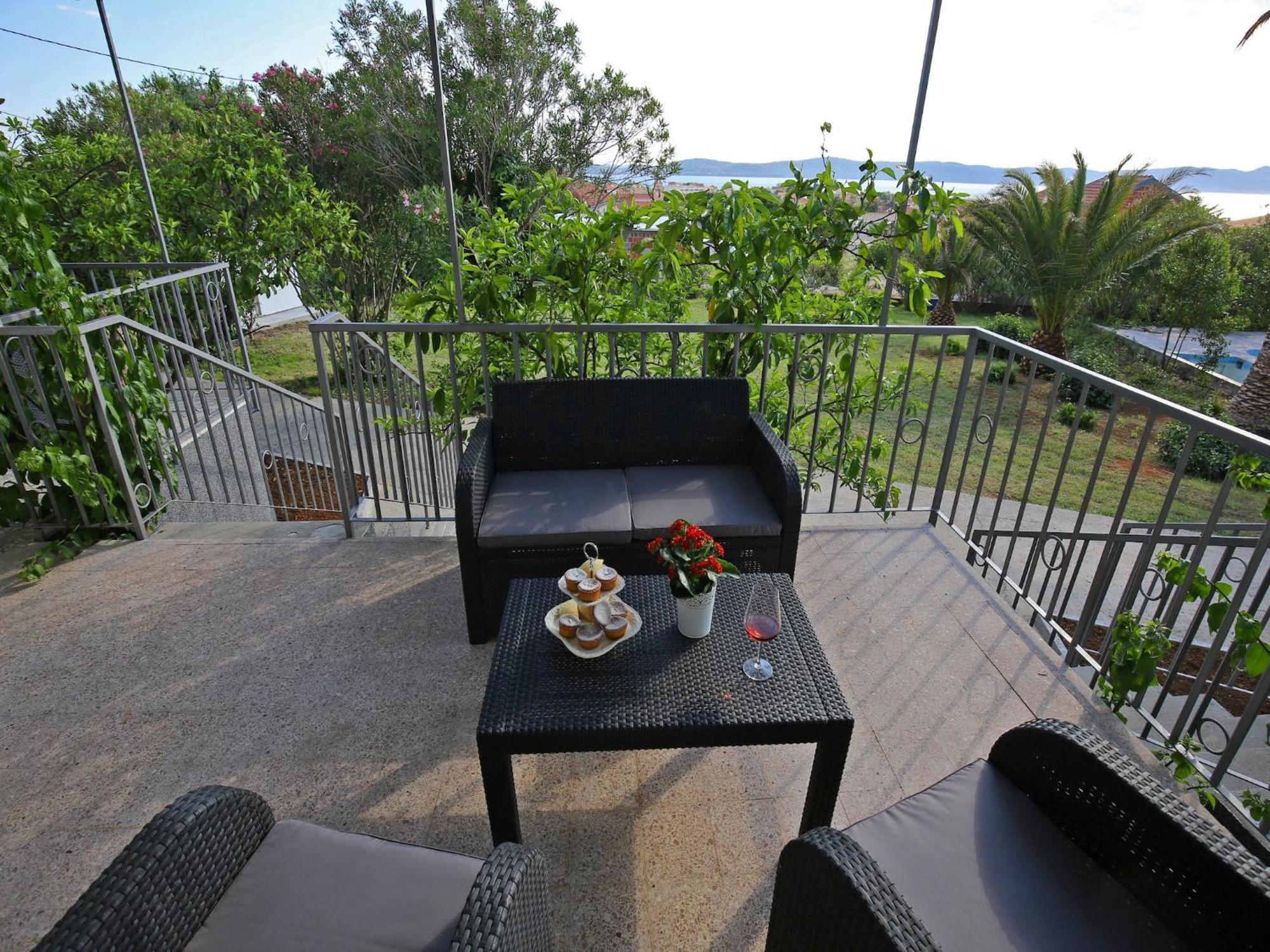 Scenic Holiday Home In Bibinje Near Sea 외부 사진