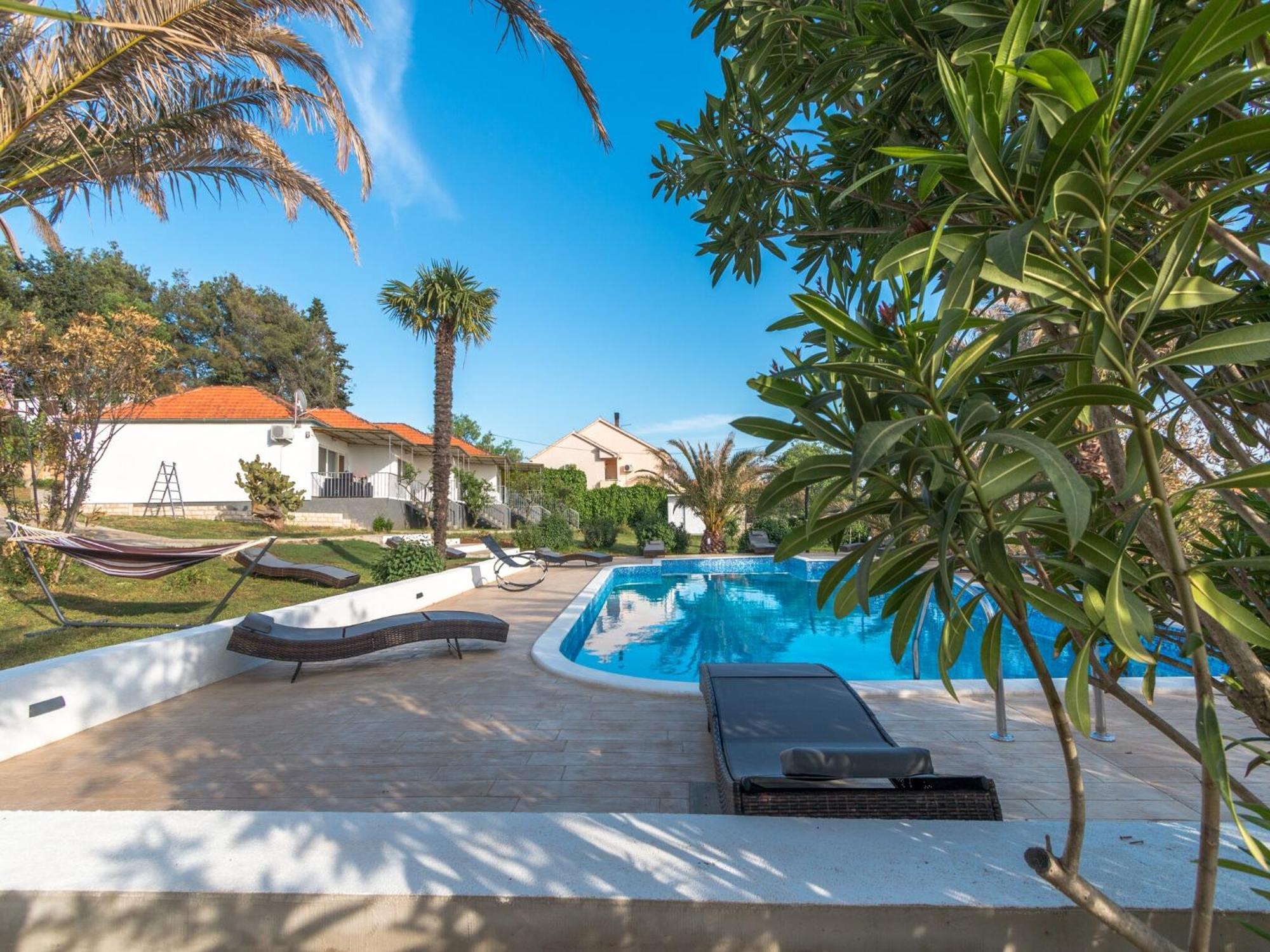 Scenic Holiday Home In Bibinje Near Sea 외부 사진
