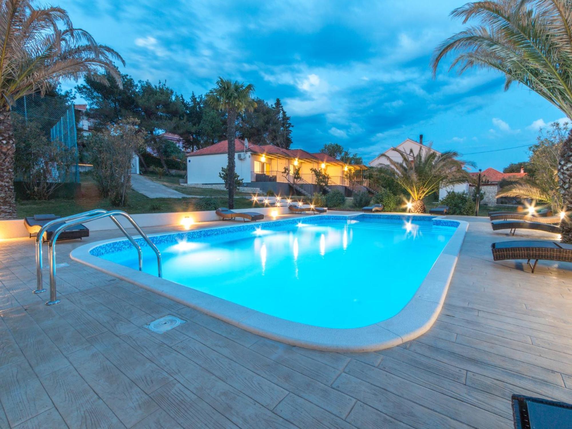 Scenic Holiday Home In Bibinje Near Sea 외부 사진