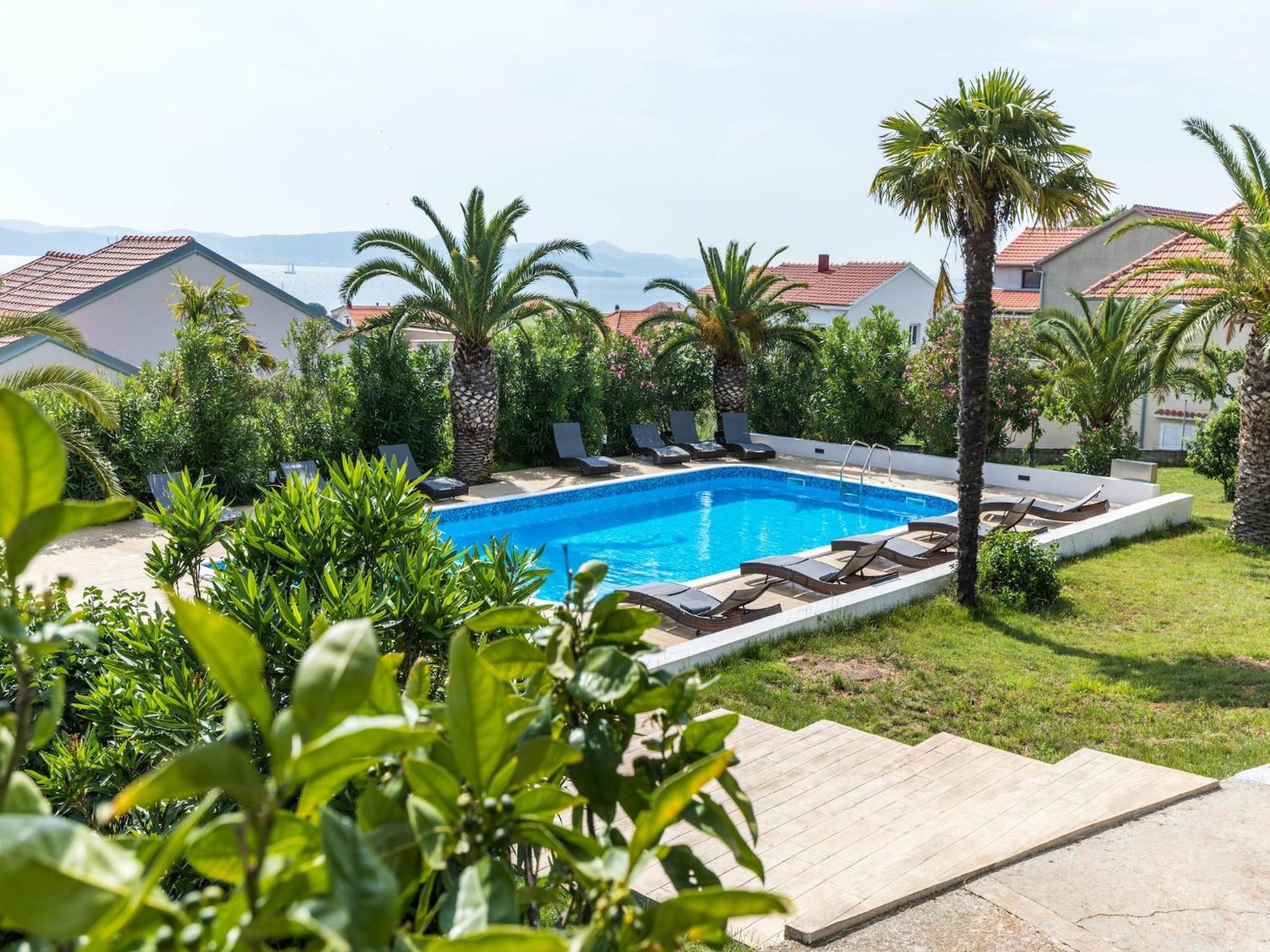 Scenic Holiday Home In Bibinje Near Sea 외부 사진