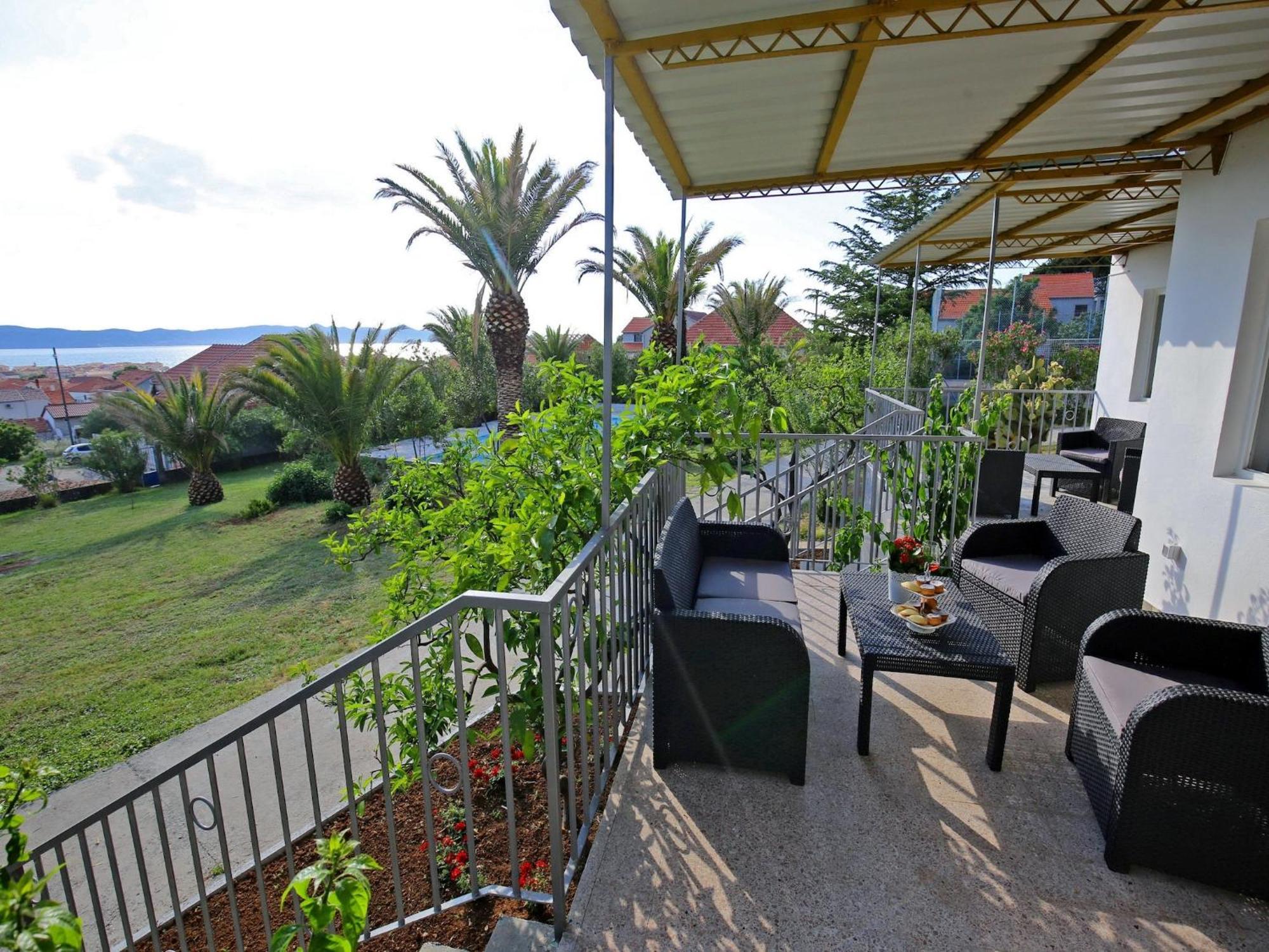 Scenic Holiday Home In Bibinje Near Sea 외부 사진